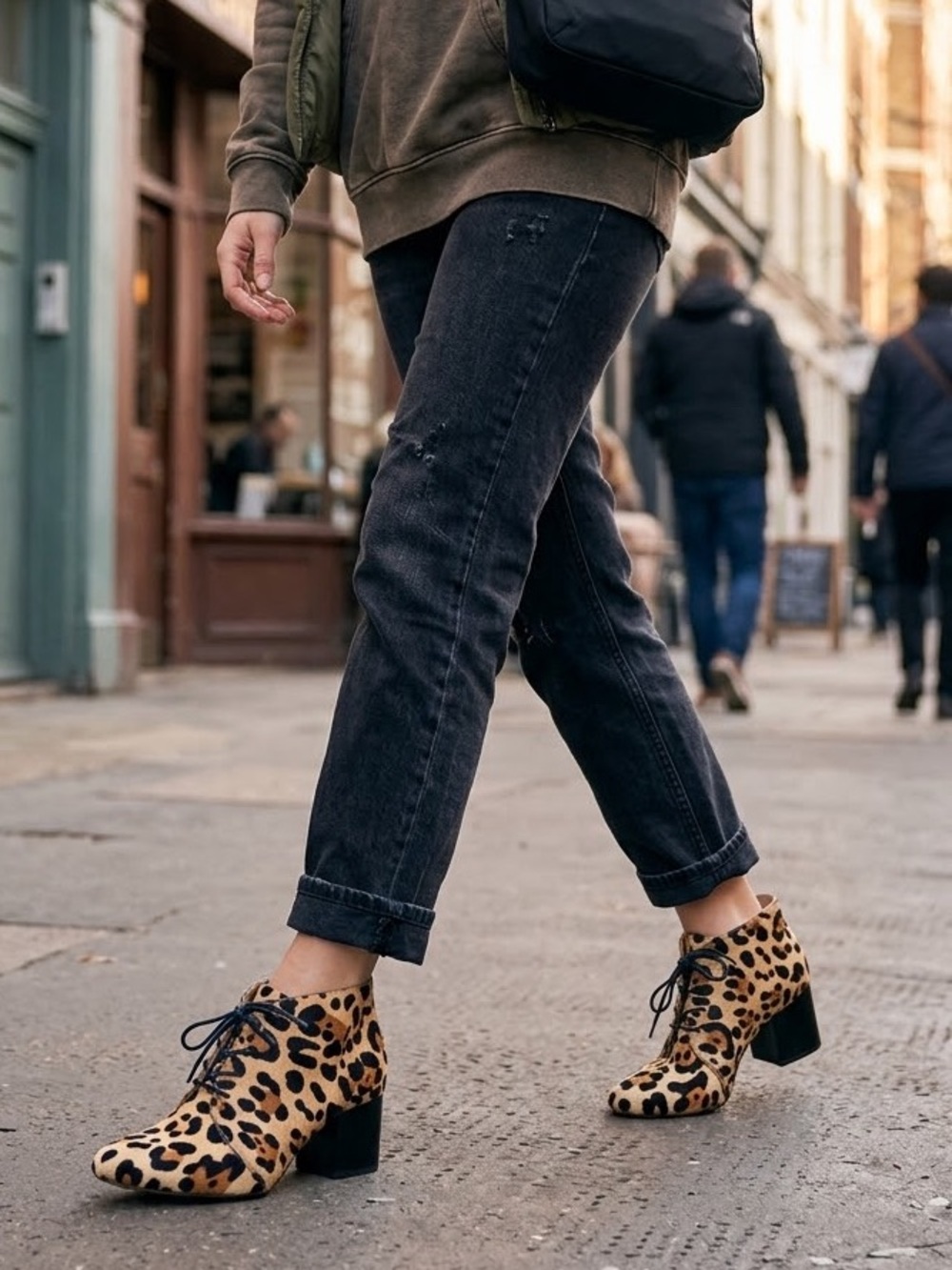 Kate Spade Leopard Calf Hair Ankle Boots Block Heel Booties Size 6